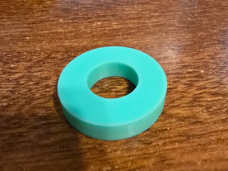 Spacer for middle finger box
