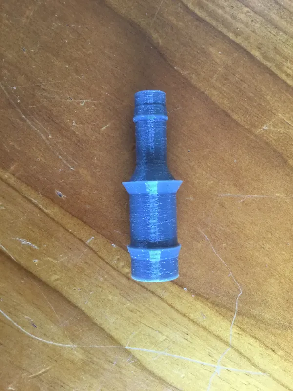 0.75 to 0.5in reducer pipe joiner