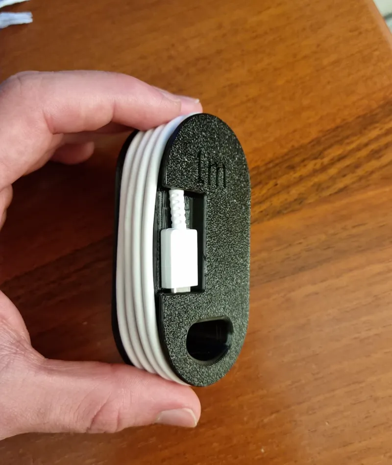 1m Cable Organizer