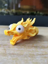 会动卷龙小黑色眼睛