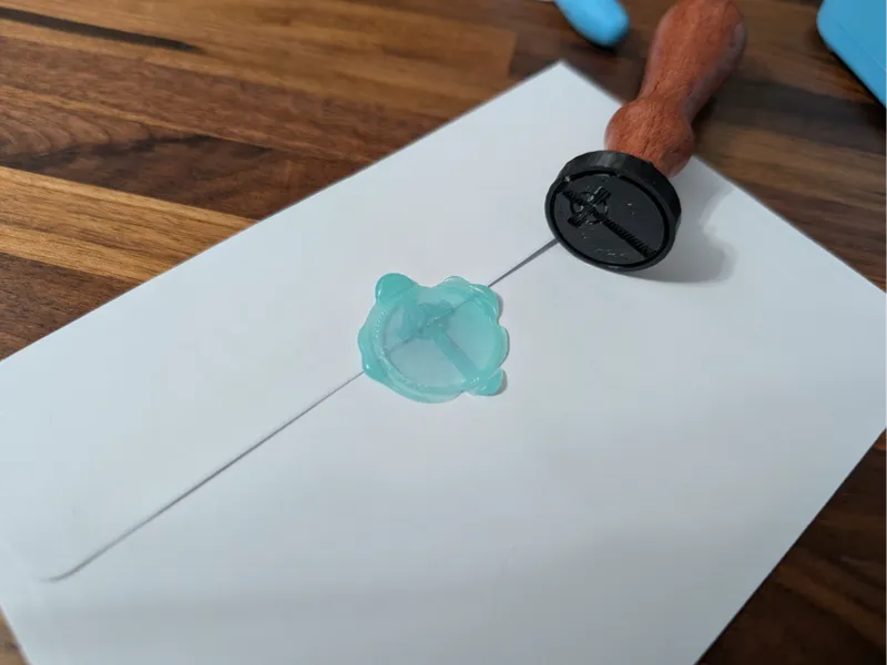 Wax Seal with threads to fit standard handles.
