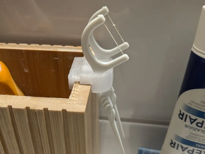 Dental floss holder