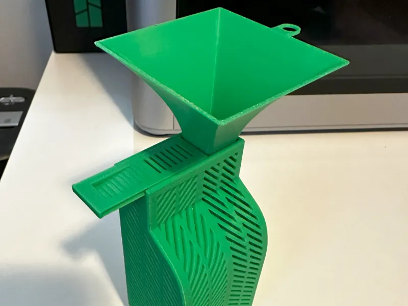 Funnel for AMS Dessicant Holder