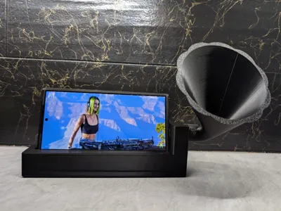 Mobile amplifier speaker