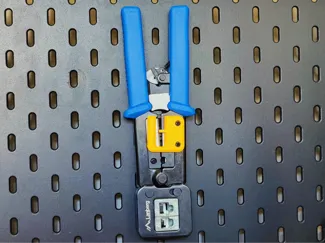 Skadis RJ45 crimping tool hook