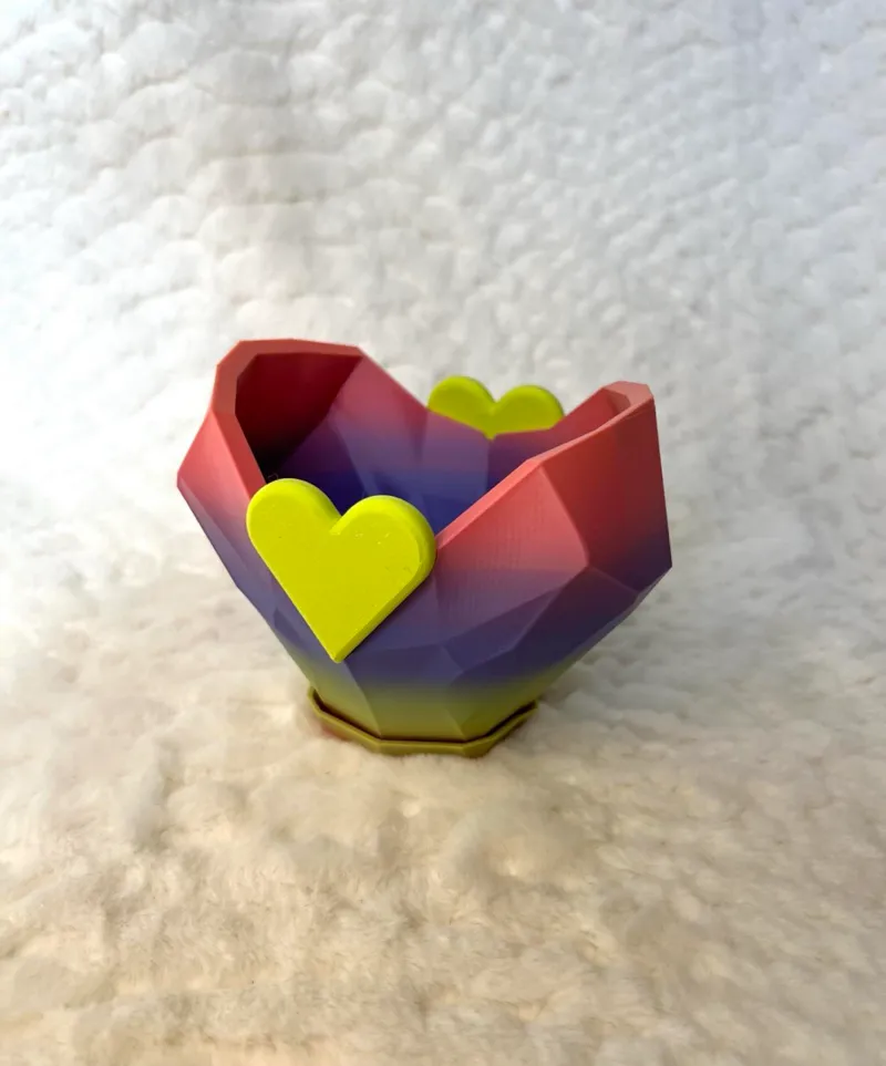 Geometric Heart Planter w/ Drainage