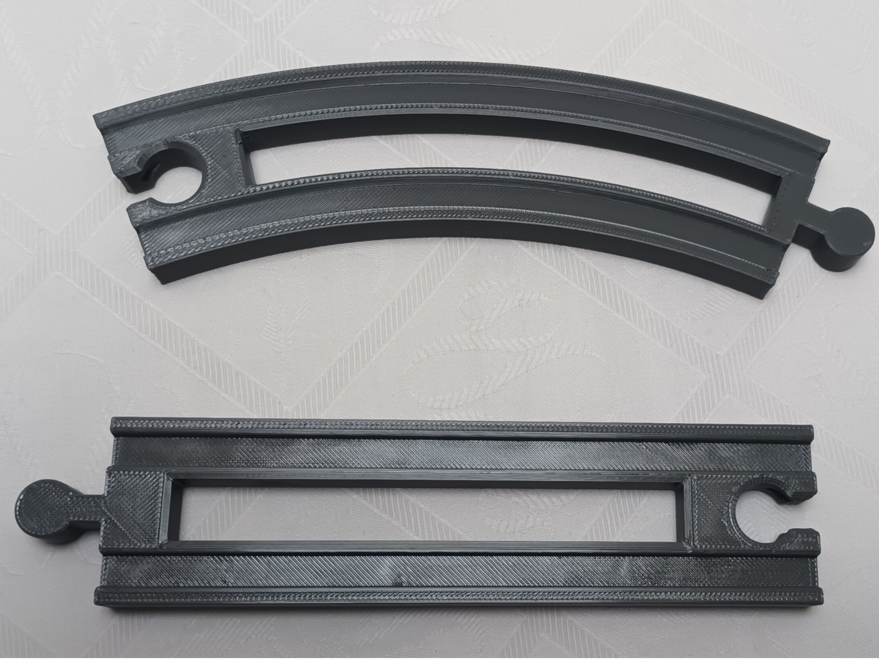 Minimalist Straight and Curved Train Rail