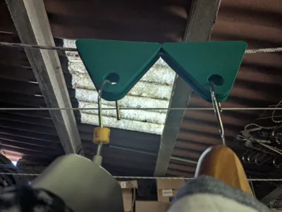 Hanger Clip for Clothesline – Prevent Sliding