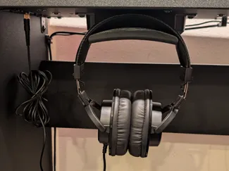 Roland CPF-107 / F-107 Headphone Hanger