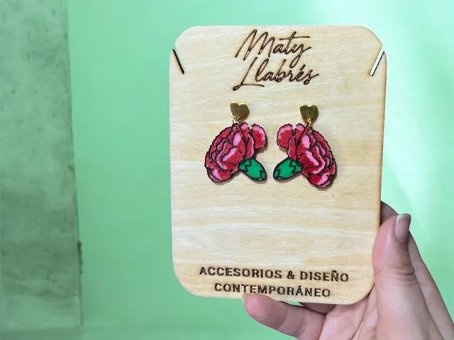 Pendientes clavel
