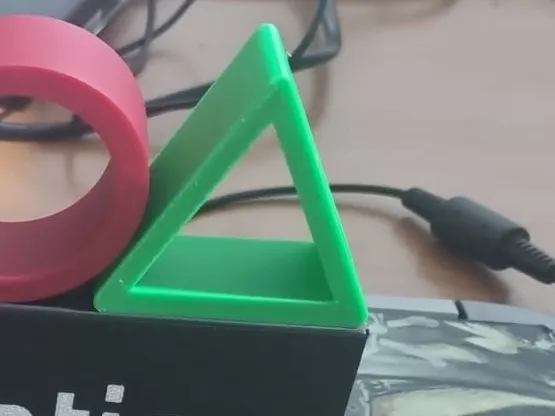 TRIANGOLO BASE LOGO PLAY STATION