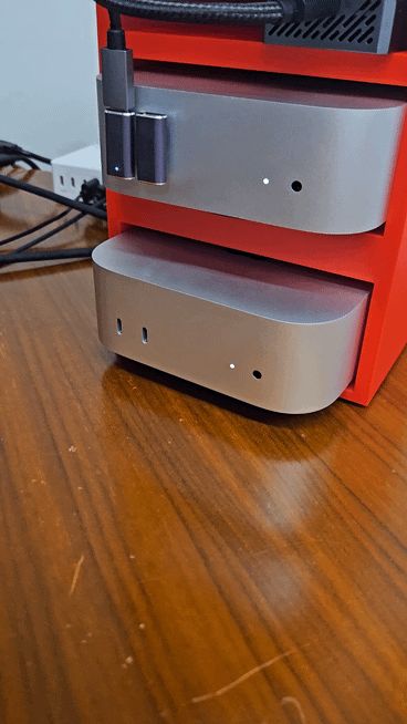 Mino Tower for 2 Mac Mini