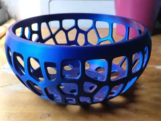 Voronoi Fruit Basket – Decorative Perforated Bowl