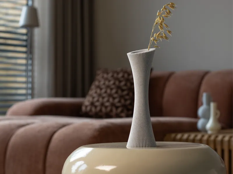 Vase ÉLISE - Elegant Ribbed Design