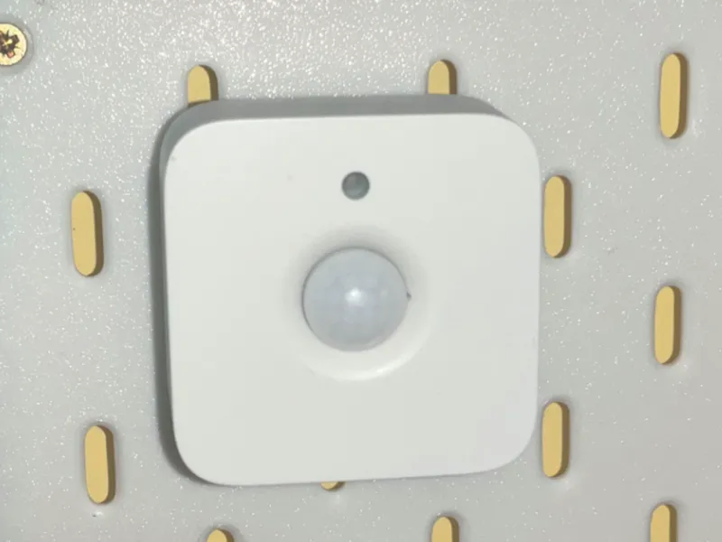crochet skadis philips hue détecteur de mouvement