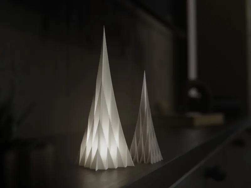 Geometric Christmas tree (LED compatible)