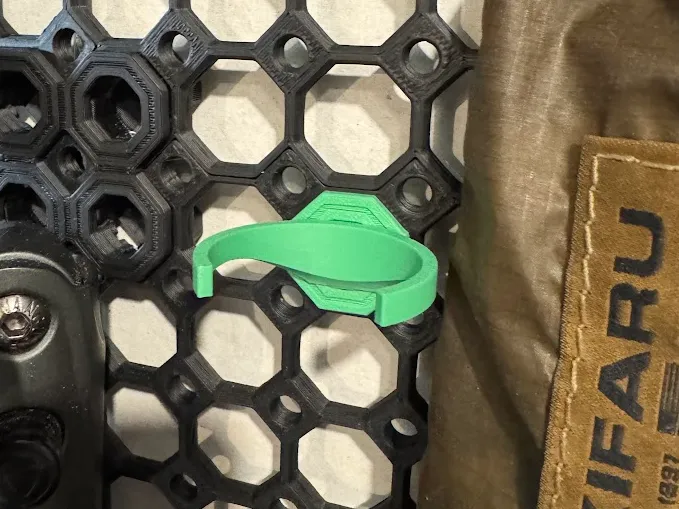 Multiboard Quick Clip Hanger