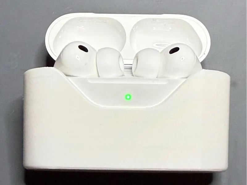 AirPods Pro 3 magnetic holder stand