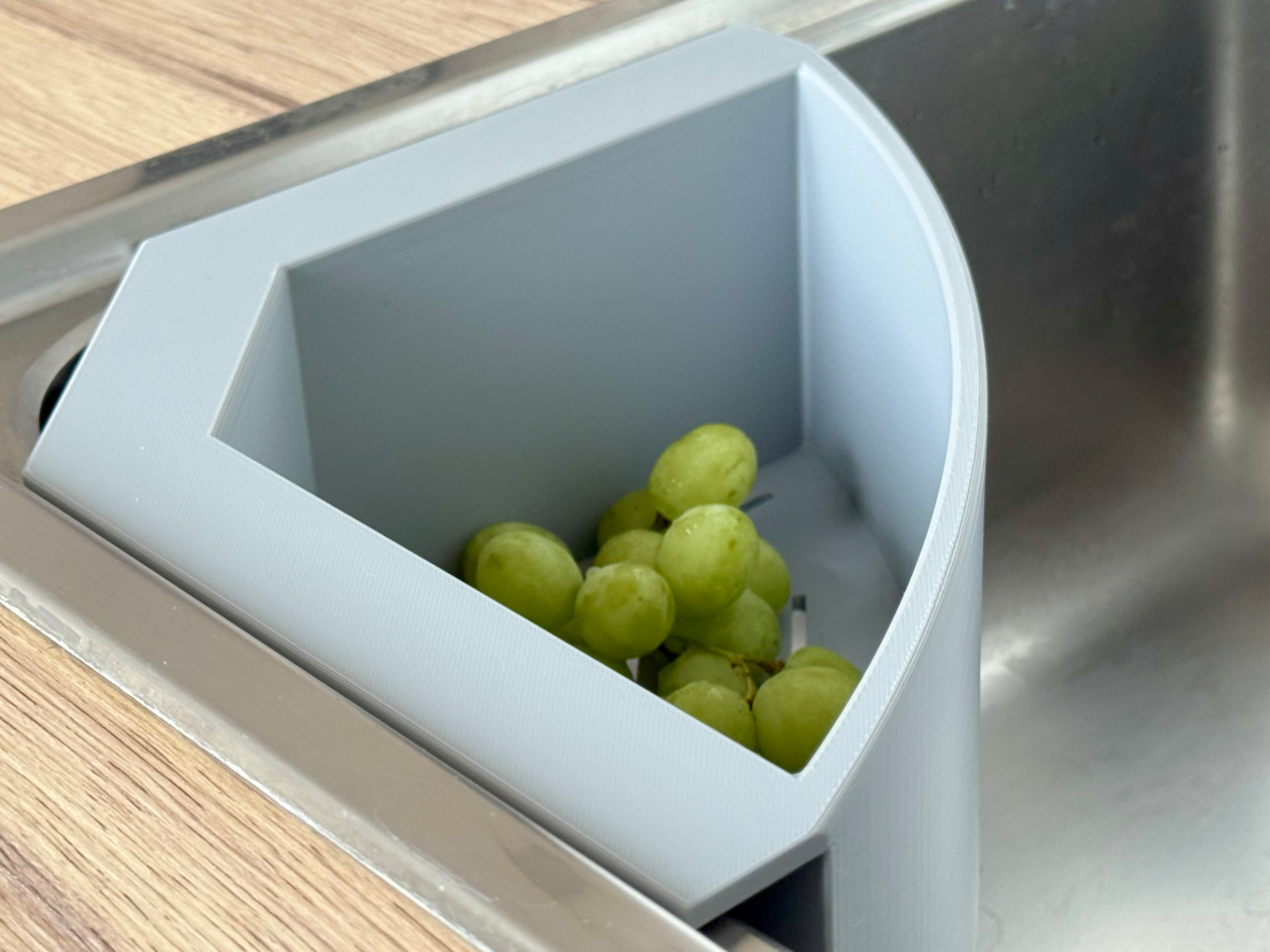 Corner Sink Drainer Tray (2 Sizes)