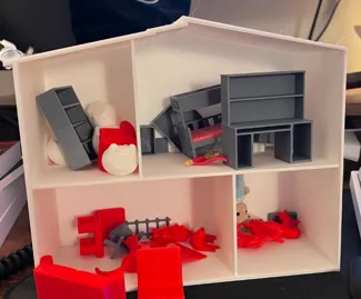Miniature dollhouse with 4 rooms and tiled roof