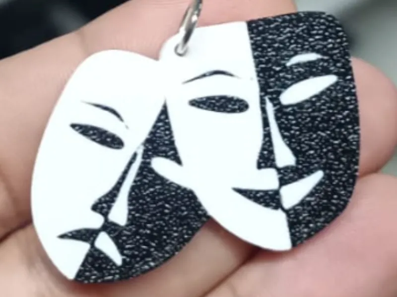 Pingente de colar Mascara Teatro Triste/Feliz
