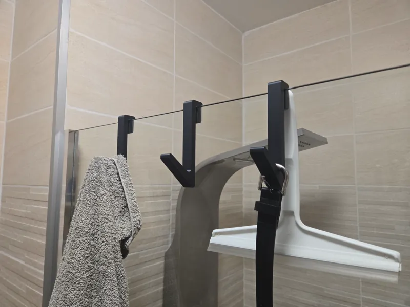 Crochet de paroi de douche