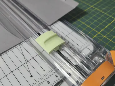 Fiskars paper creasing blade