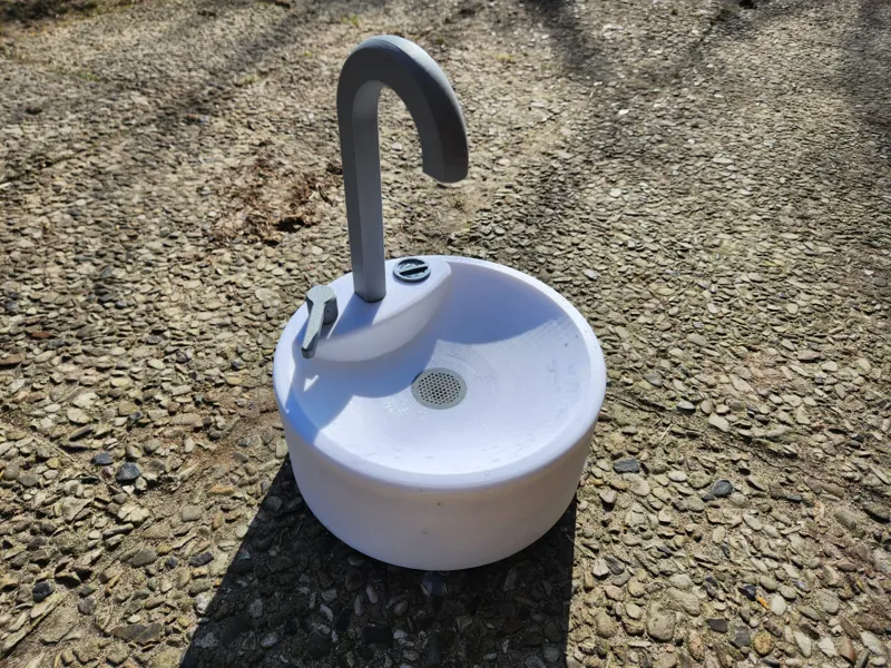 Standalone bathroom sink for children with water pump