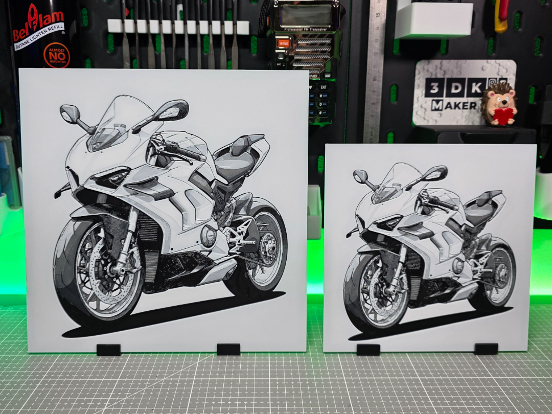 Ducati Panigale V4R - Hueforge - 3 Colors