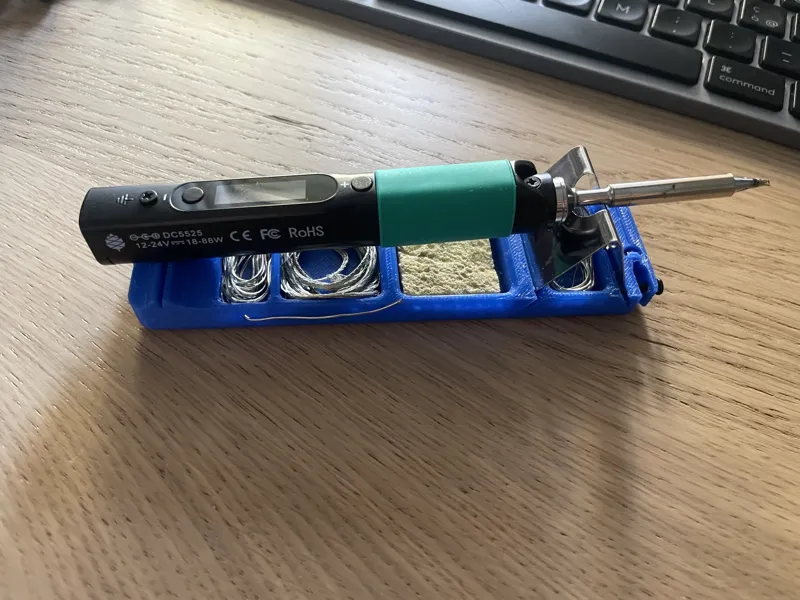 Pinecil / TS100 Slim Stand