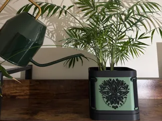 Mandala-Pillar Plant Pot