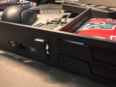 ZimaBlade Open Rack and 2.5 Hard Drive