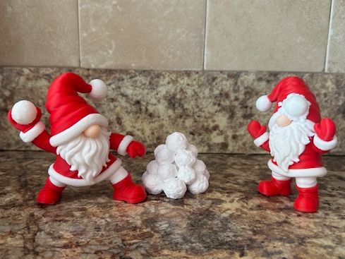 Gnome snowball fight 3D model
