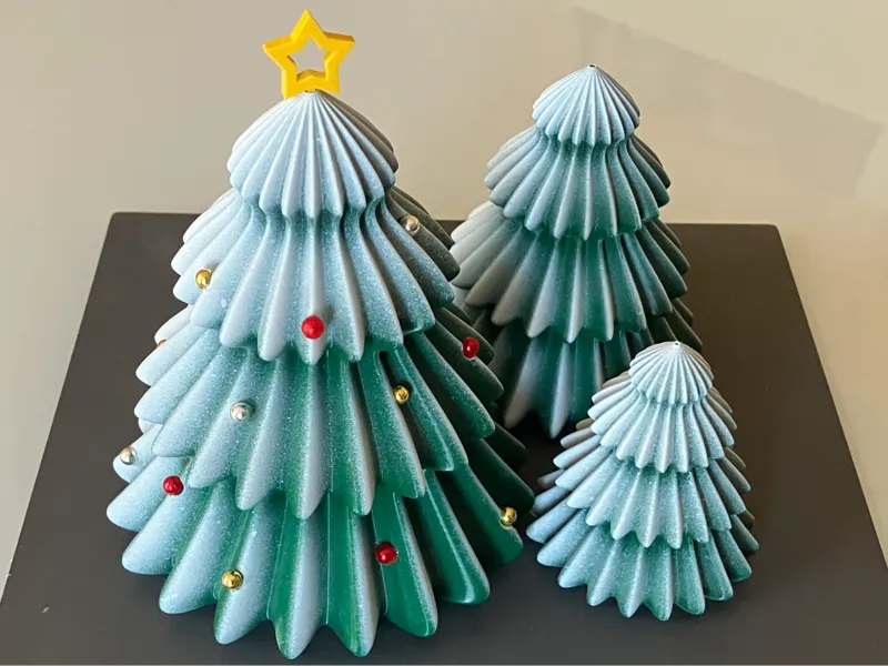 Lightweight Christmas Tree – Vase Mode Decor