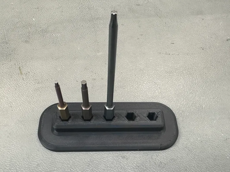 BitDock 5 – Desktop Bit Holder