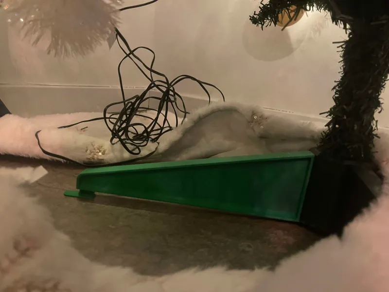 Christmas tree foot 