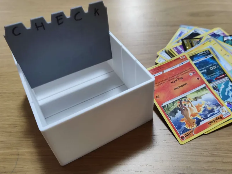 Pokémon Card Box