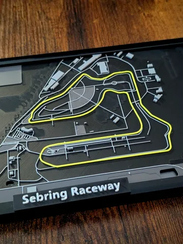 Figura decorativa: Sebring Raceway 3D Miniature — vista de referencia 2