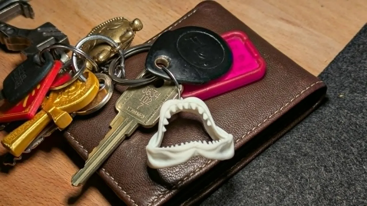 Jaws Keyring or Earring view 4