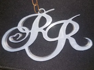 Chaveiro com letas RR, lembrancinha de casamento