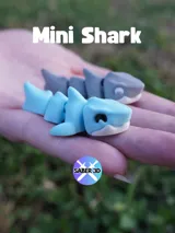 Артикулирана фигурка Mini Shark