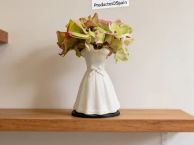 CUSTOMIZABLE COMMUNION DRESS VASE