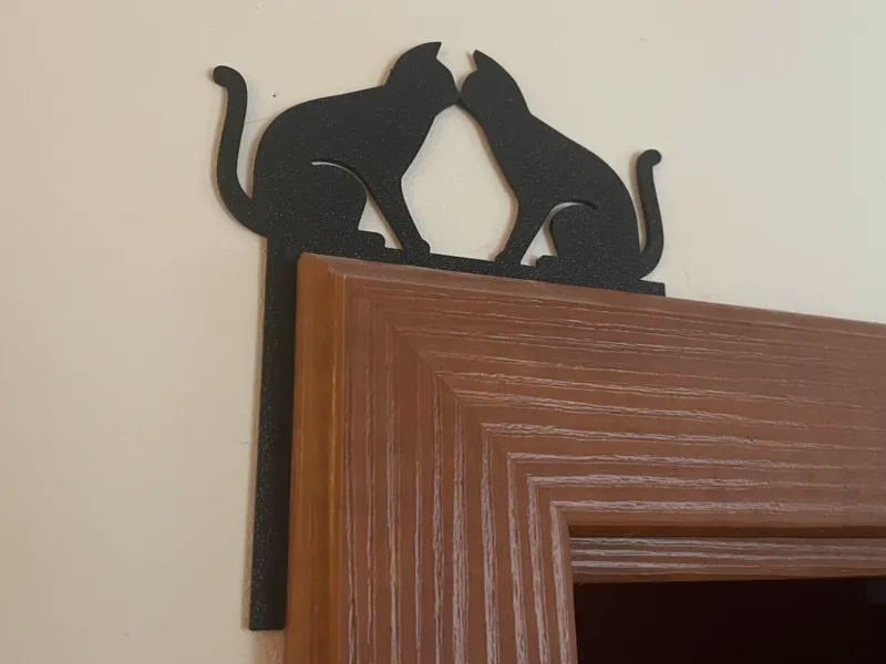 Kissing Cats Door Topper