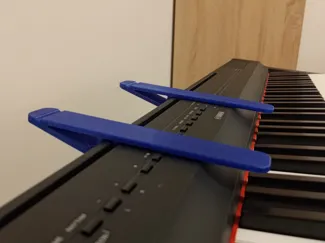 Laptop stand for Yamaha P125 Keyboard
