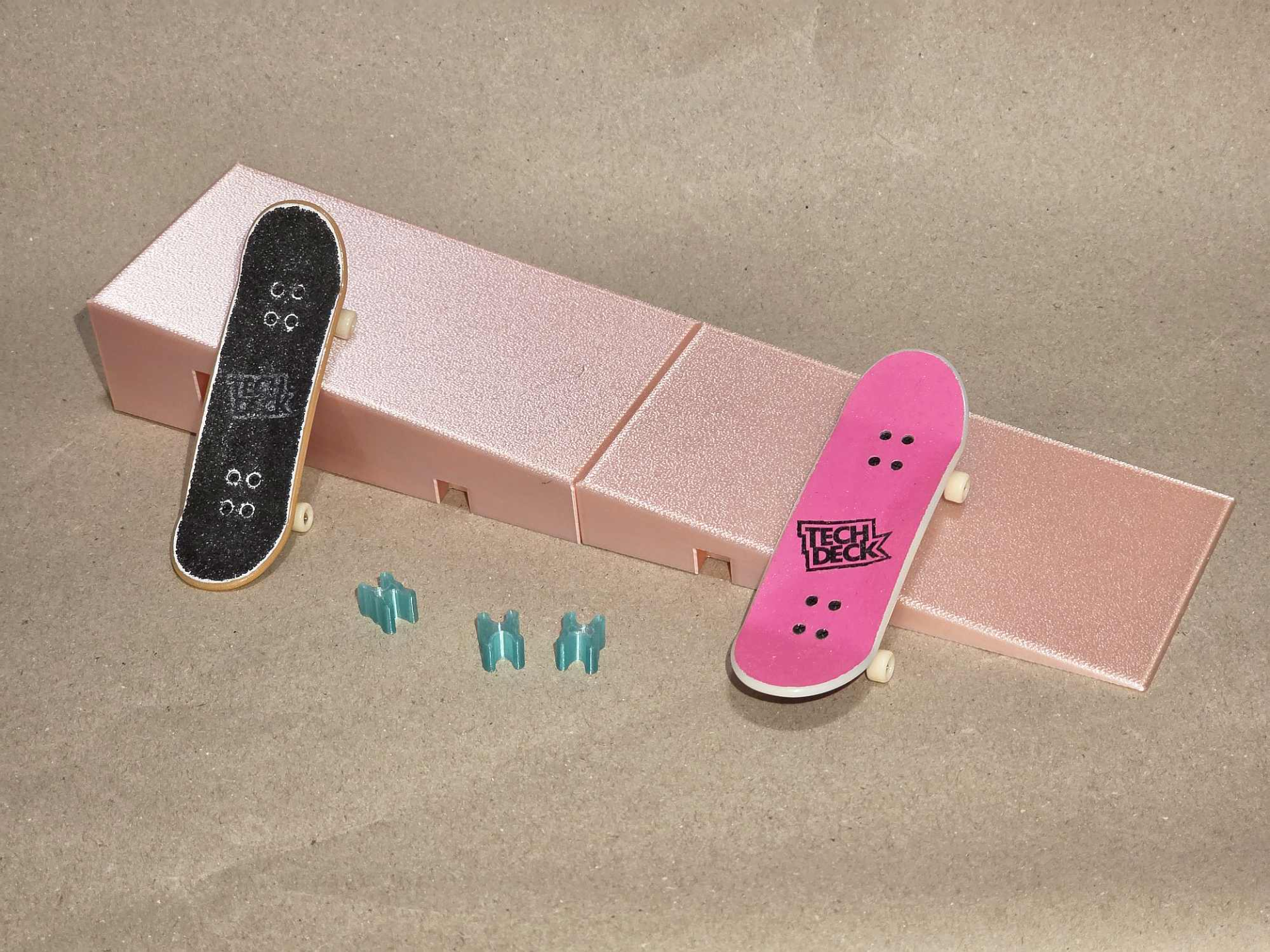 Fingerboard Skatepark Modular - Long Ramp