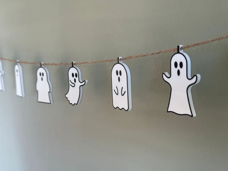 Cute Ghost Halloween Decoration