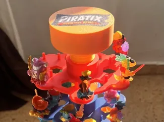 TORRE PIRATIX Y SUPERTHINGS