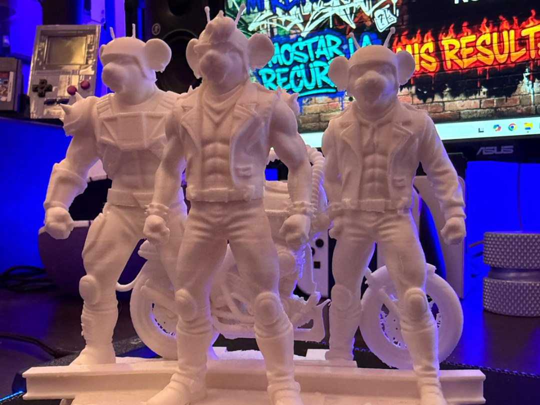 Estatua Motorratones de Marte –  MrRookie3D