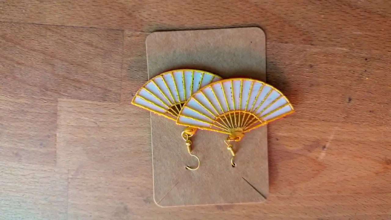 Golden Sakura Fans Earrings view 2