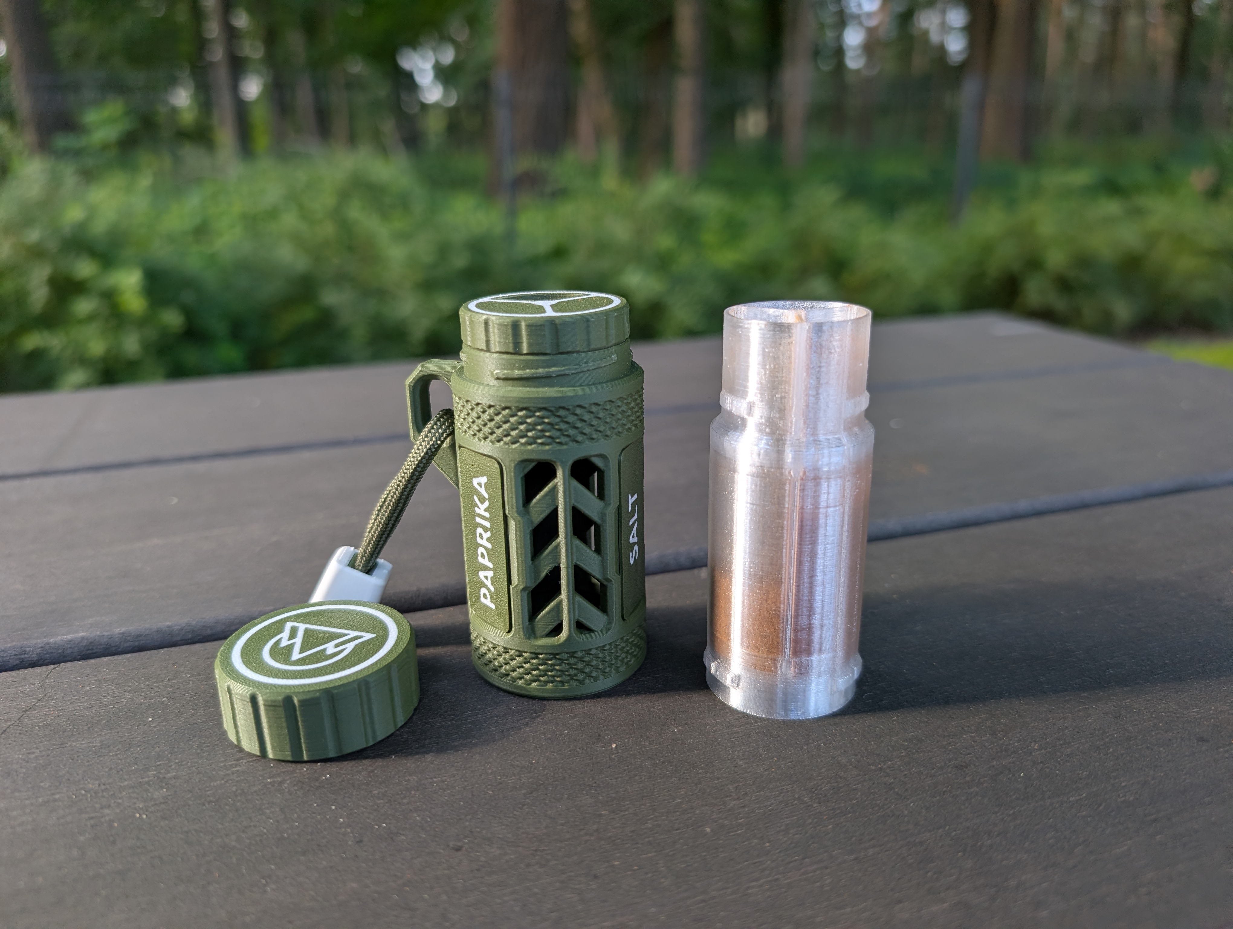 Tactical Spice Shaker 2.0 - 1